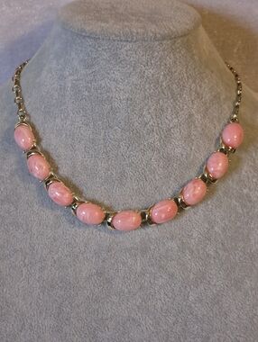 Vintage 50s Mid-century Baby Pink Thermoset Lucite Cabochon Choker Necklace